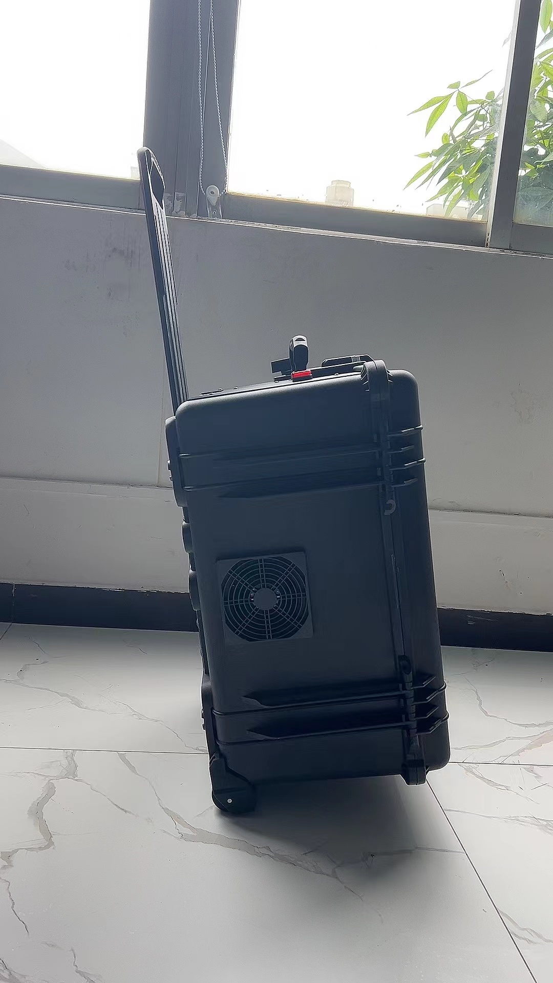 叙永手拉箱型移动通信干扰器